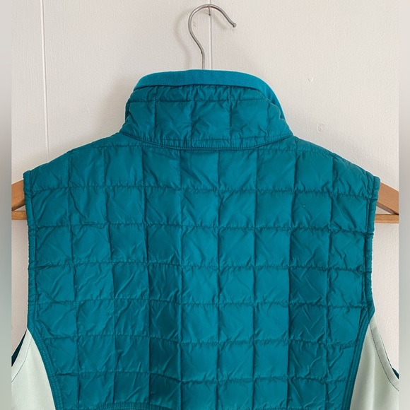 Patagonia Hybrid Down Vest - Picture 3 of 5